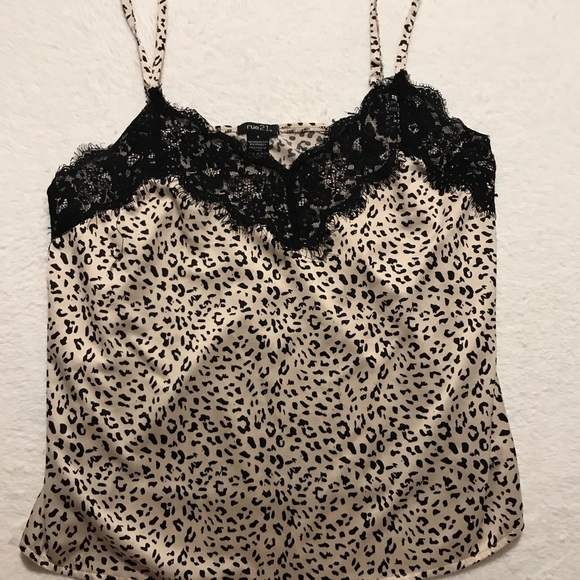 👑LEOPARD CHEETAH LACE CAMI TOP! - Picture 4 of 7